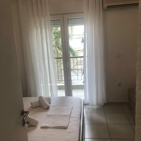 Nyaraló Miminllari 2 *